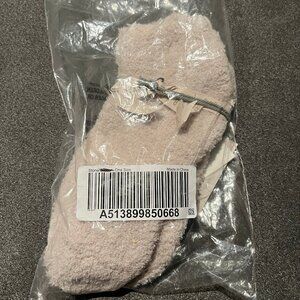Barefoot Dreams CozyChic Stone Crew Socks One Size NWT